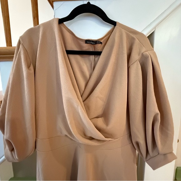 Boohoo Tan A-Line Midi Dress with Cowl Neck and Bishop Sleeves